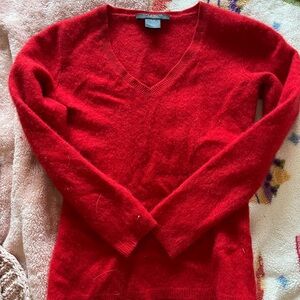Ann Taylor Red cashmere V neck sweater, XS
